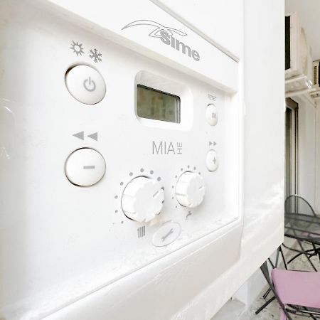 Sokos Residence, 5' Walk From Acropolis Museum アテネ エクステリア 写真